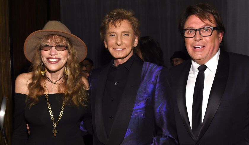 Has Barry Manilow ever been married?